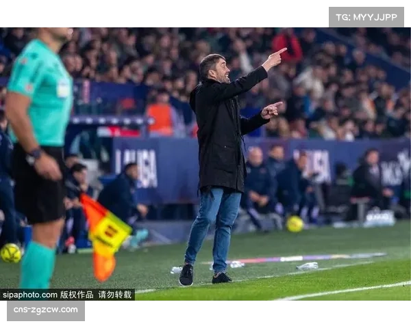 莱万特前锋埃斯皮三场四球 当选西甲三月最佳球员