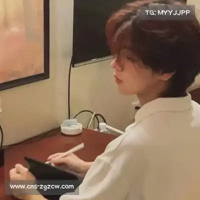 解泳榕